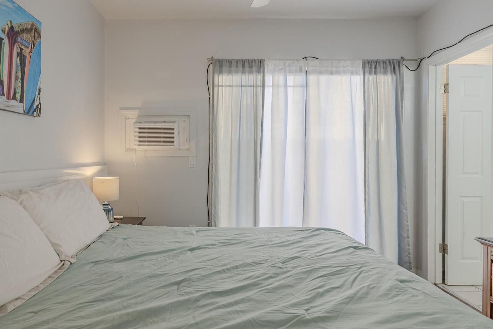 Coastal Waters Hotel Ню Смирна Бийч Екстериор снимка